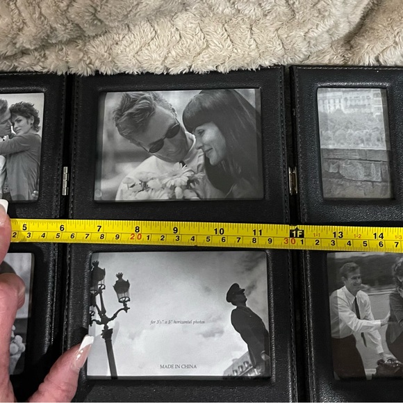 3 Folding Hinged Picture Frame 18”x13” Photo Frame Family Holds 13 Photos - Picture 3 of 6